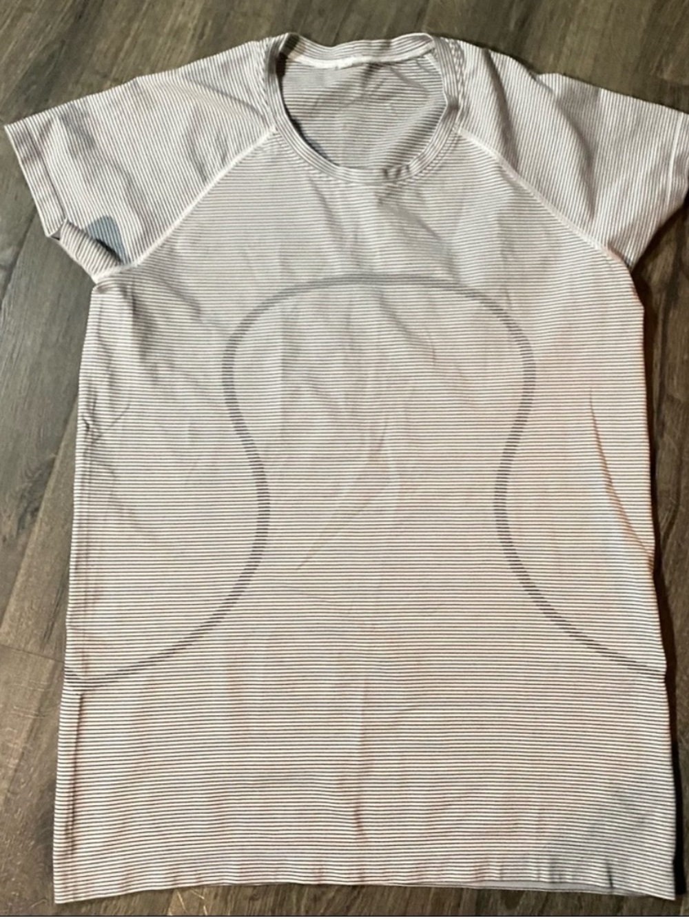 Lululemon Swiftly Tech Short Sleeve Shirt White Black Stripe 12